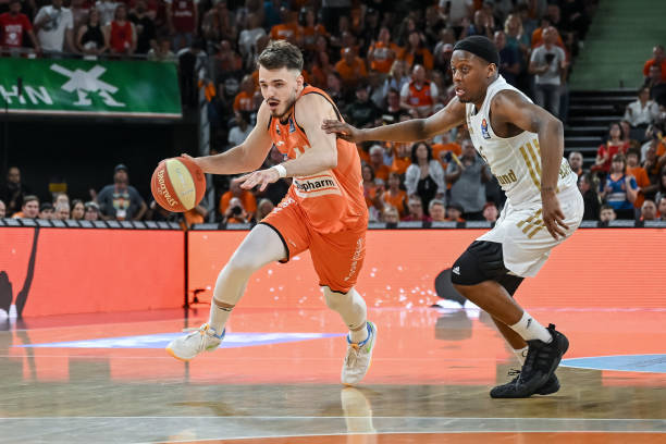 及潜在下家 及潜在下家