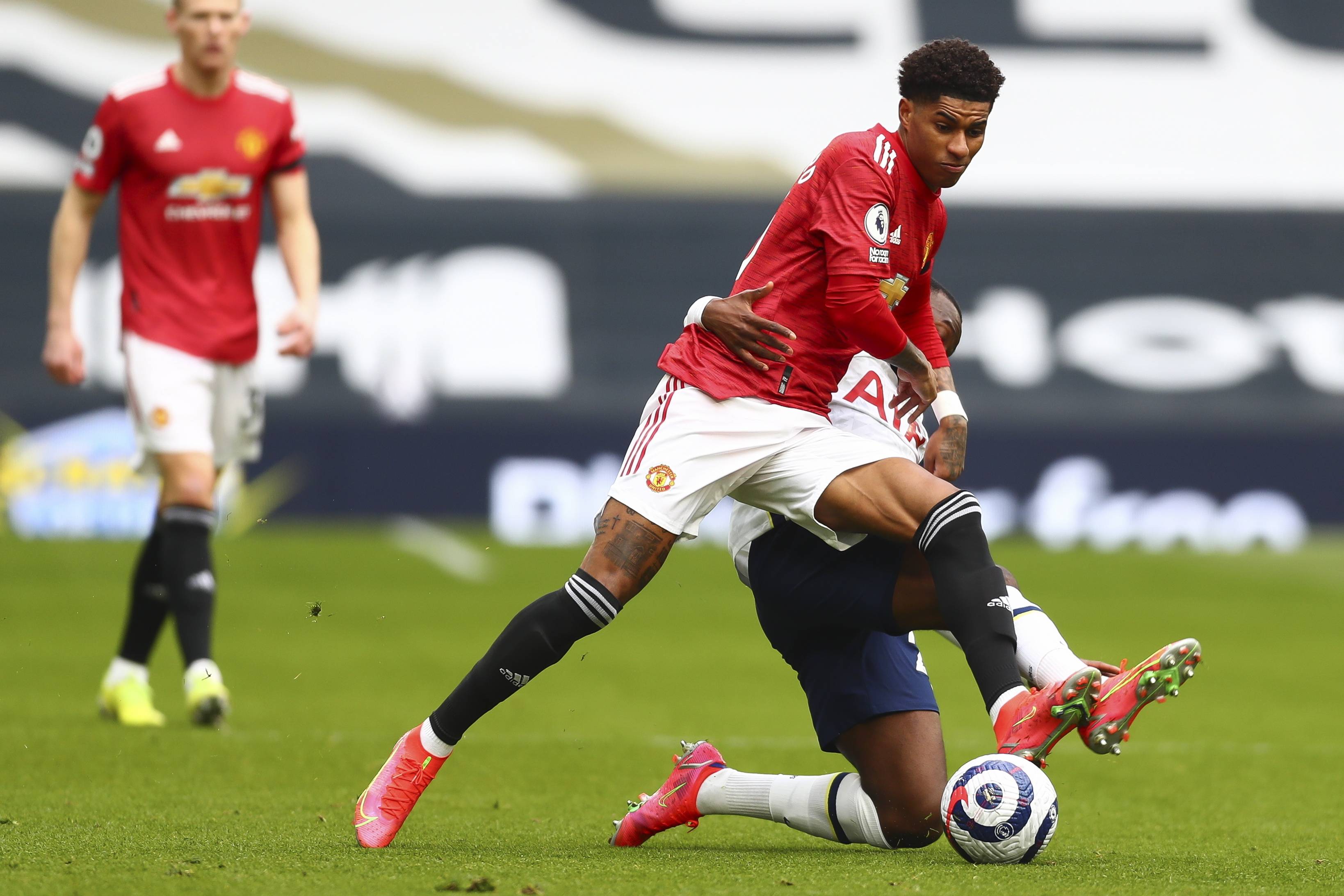 更是企业长 更是企业长